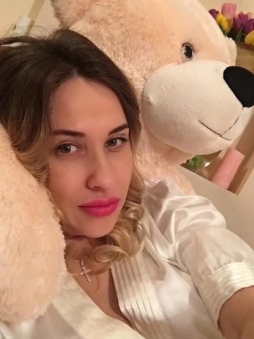 Илона